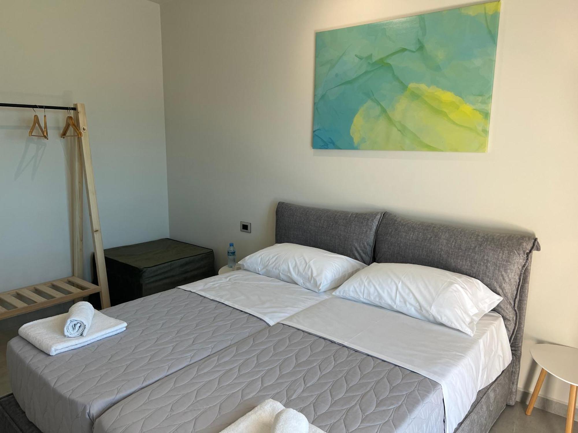 Stay-Five Rooms & Apartments Shkoder Exterior photo