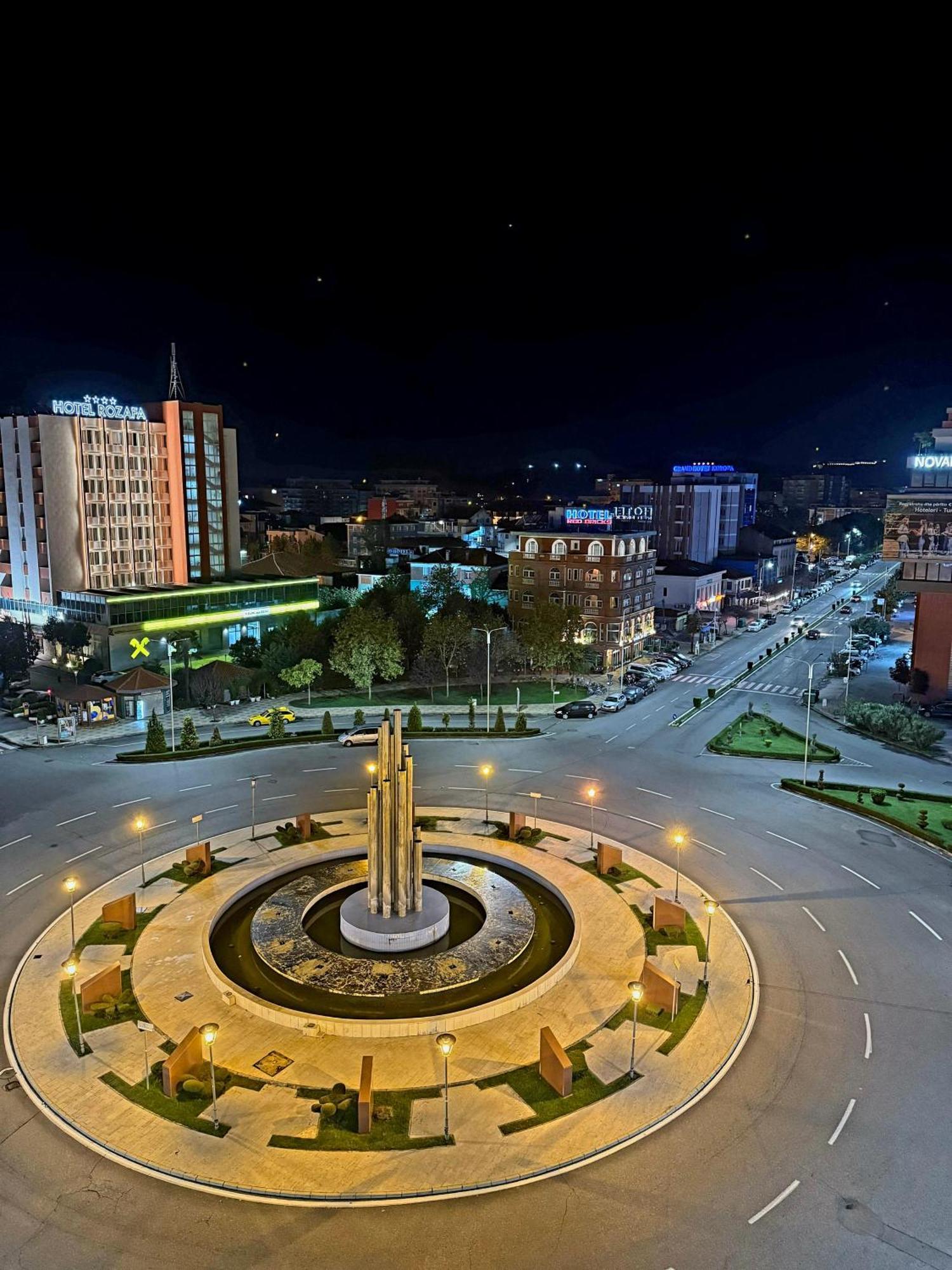 Stay-Five Rooms & Apartments Shkoder Exterior photo